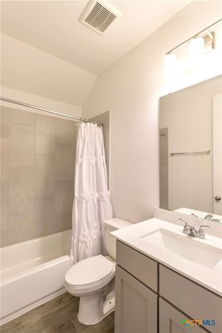 311 Balaton Lake, New Braunfels, TX 78130