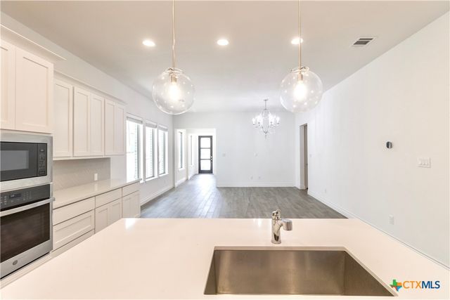 311 Balaton Lake, New Braunfels, TX 78130