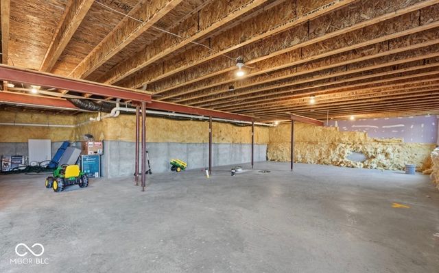 1986 McCormick Drive, Greenwood, IN 46143