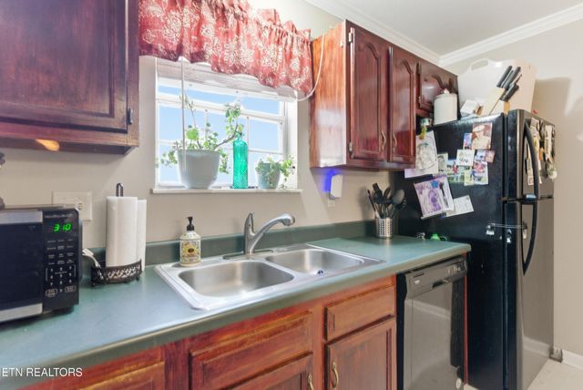 1417 Wilson Rd, Knoxville, TN 37912