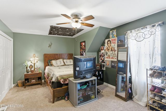 1417 Wilson Rd, Knoxville, TN 37912