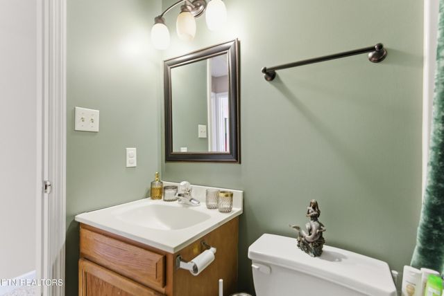 1417 Wilson Rd, Knoxville, TN 37912