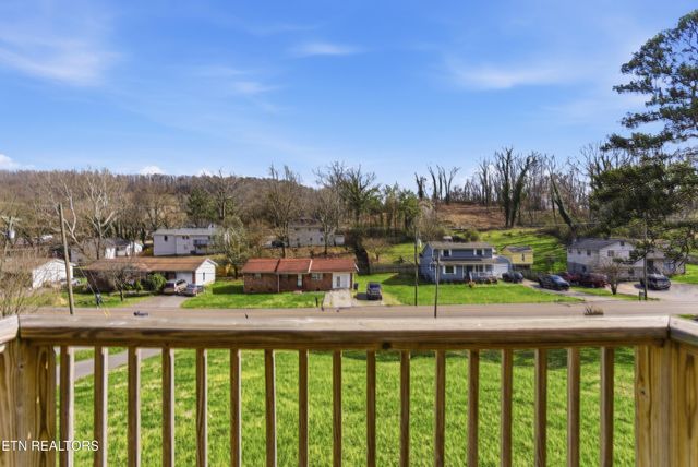 1417 Wilson Rd, Knoxville, TN 37912