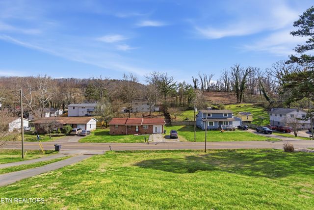 1417 Wilson Rd, Knoxville, TN 37912