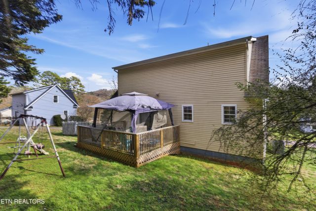 1417 Wilson Rd, Knoxville, TN 37912