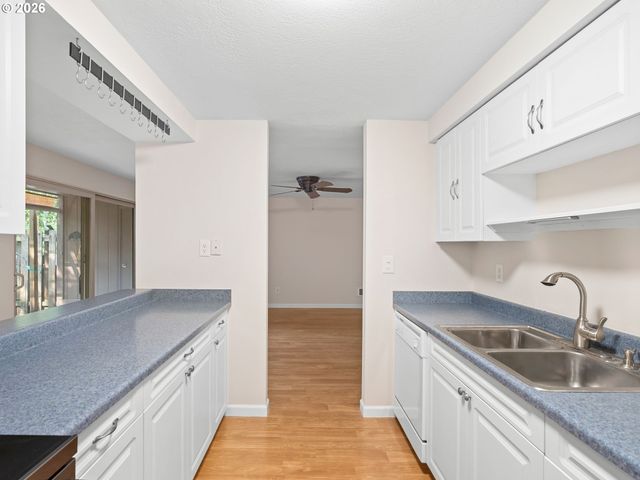 9630 Sw MARJORIE Ln 1, Beaverton, OR 97008