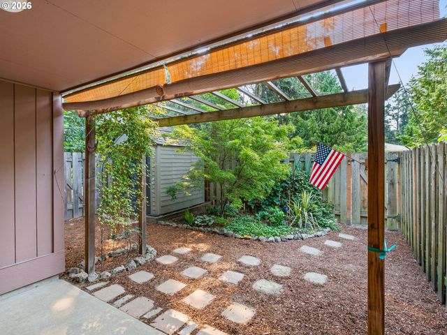 9630 Sw MARJORIE Ln 1, Beaverton, OR 97008