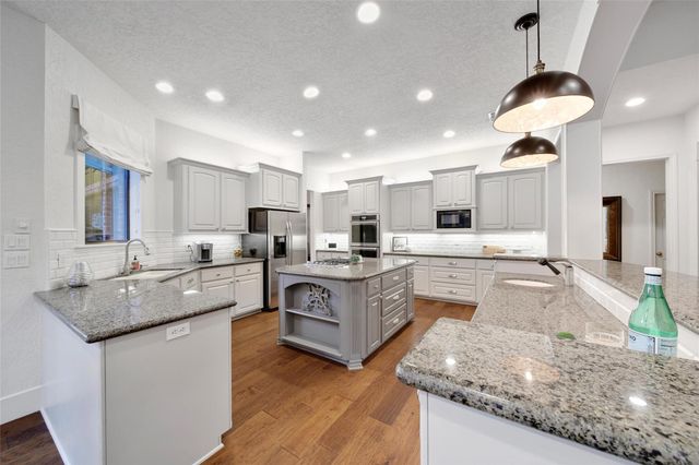 14626 Overbrook Lane, Magnolia, TX 77362