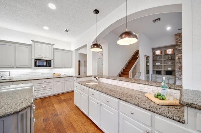 14626 Overbrook Lane, Magnolia, TX 77362