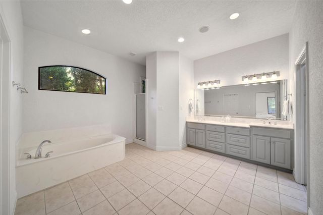 14626 Overbrook Lane, Magnolia, TX 77362