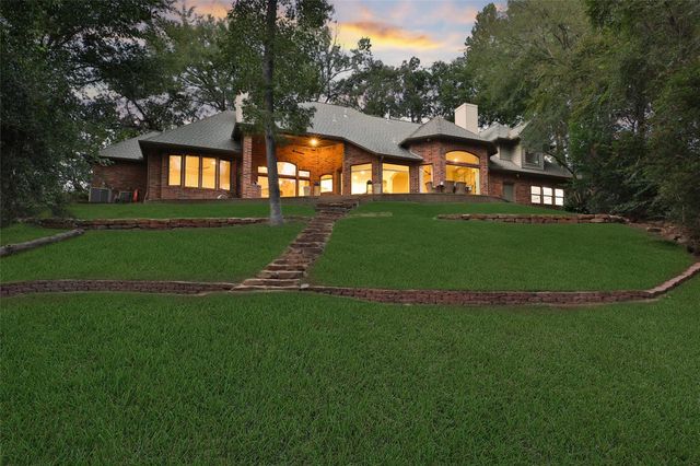 14626 Overbrook Lane, Magnolia, TX 77362