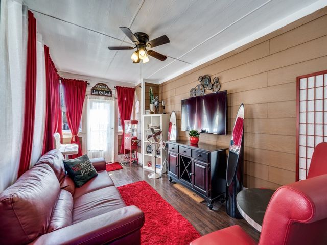 1128 Hayden Lane, Savannah, TX 76227