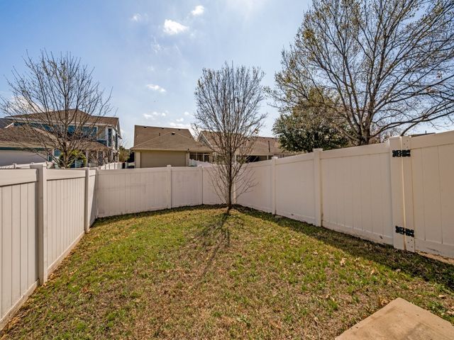 1128 Hayden Lane, Savannah, TX 76227