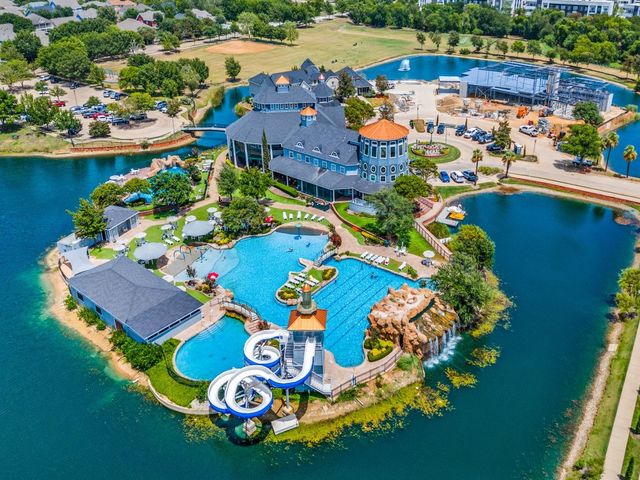 1128 Hayden Lane, Savannah, TX 76227