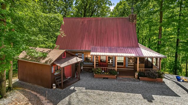 114 Hunterhill Way, Ellijay, GA 30540