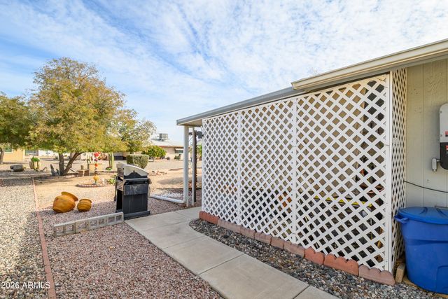 9726 W ALABAMA Avenue, Sun City, AZ 85351