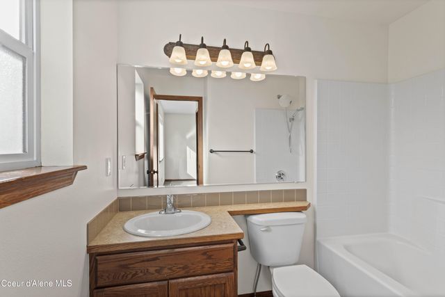 6318 N Cornwall St., Coeur D'alene, ID 83815