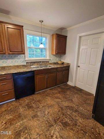 220 Regency Drive, Nashville, NC 27856