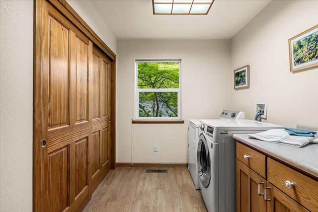 14446 Perimeter Rd, Grass Valley, CA 95949