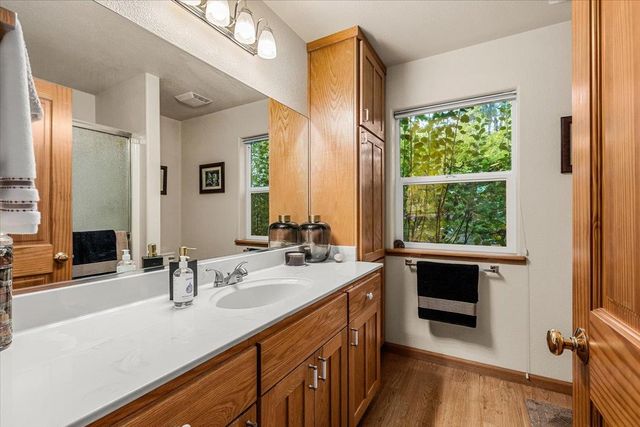 14446 Perimeter Rd, Grass Valley, CA 95949