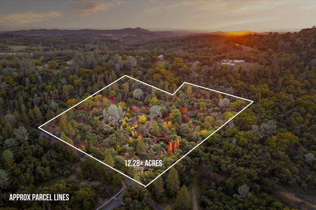 14446 Perimeter Rd, Grass Valley, CA 95949