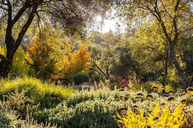 14446 Perimeter Rd, Grass Valley, CA 95949