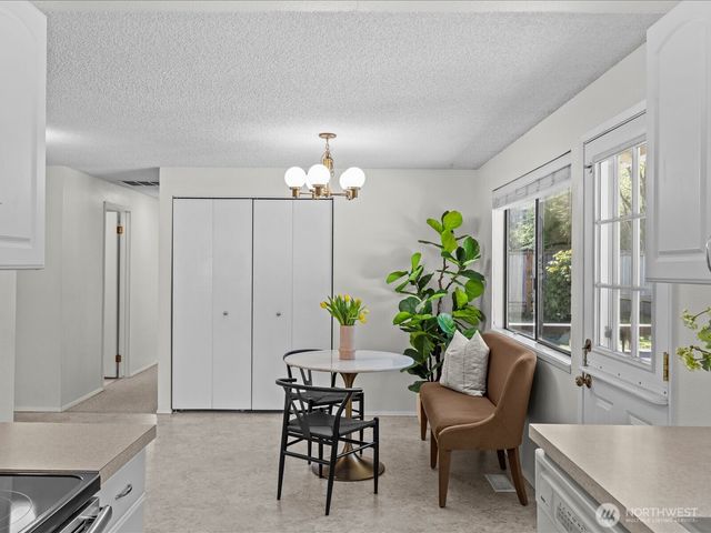 6033 148th Court NE, Redmond, WA 98052