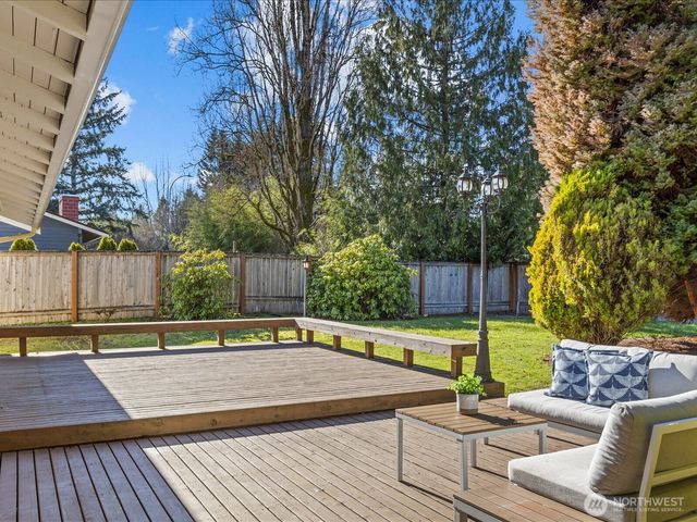 6033 148th Court NE, Redmond, WA 98052