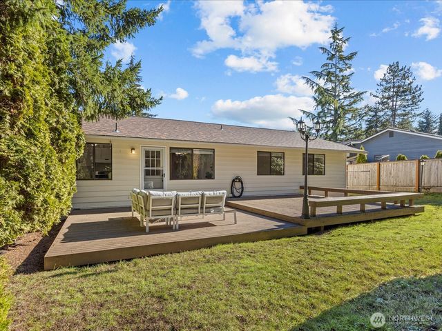 6033 148th Court NE, Redmond, WA 98052