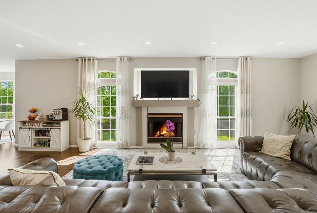 1905 S Osprey Lane, Libertyville, IL 60048