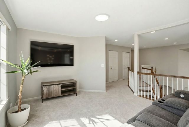 1905 S Osprey Lane, Libertyville, IL 60048