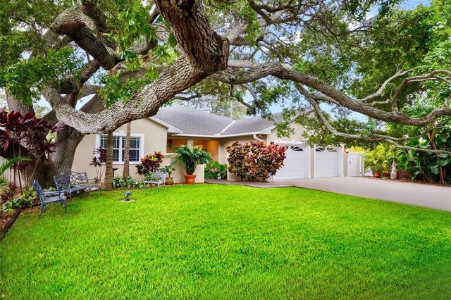 3610 11TH AVENUE N, St Petersburg, FL 33713