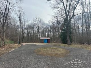 102 E Isabella Road, Midland, MI 48640