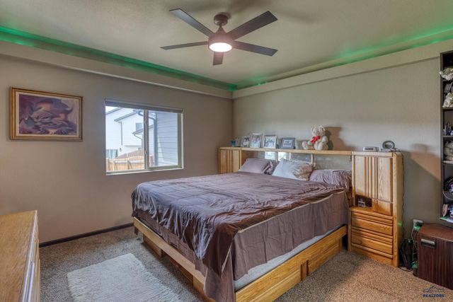 9990 KAELEM CT, Summerset, SD 57718