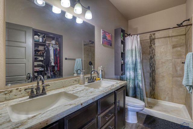 9990 KAELEM CT, Summerset, SD 57718