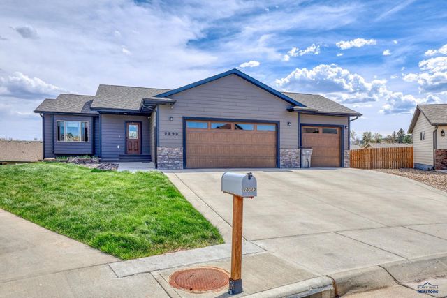 9990 KAELEM CT, Summerset, SD 57718
