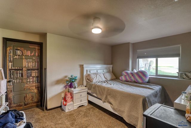 9990 KAELEM CT, Summerset, SD 57718