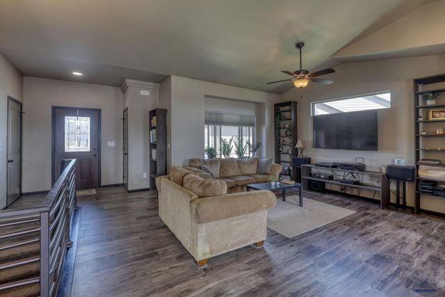 9990 KAELEM CT, Summerset, SD 57718
