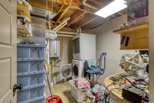 9990 KAELEM CT, Summerset, SD 57718