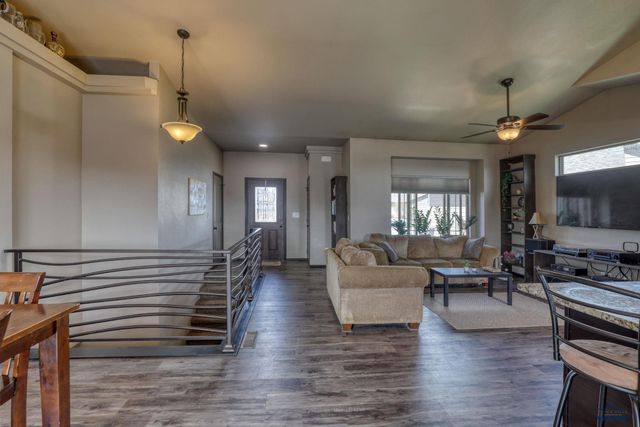 9990 KAELEM CT, Summerset, SD 57718