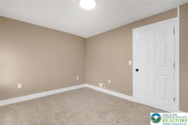 123 West Saint Joseph Street, Easton, PA 18042