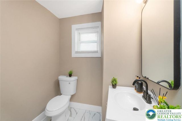 123 West Saint Joseph Street, Easton, PA 18042