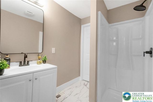 123 West Saint Joseph Street, Easton, PA 18042