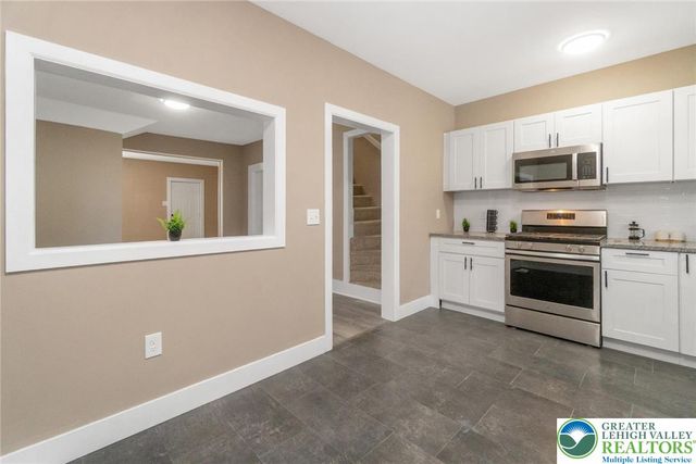 123 West Saint Joseph Street, Easton, PA 18042