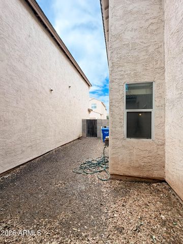 5216 W ALBENIZ Place, Phoenix, AZ 85043