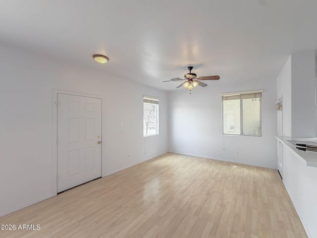 5216 W ALBENIZ Place, Phoenix, AZ 85043
