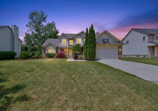 24381 Elmhurst Avenue, Farmington Hills, MI 48336