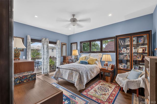 6 Howard Road, Bayville, NY 11709