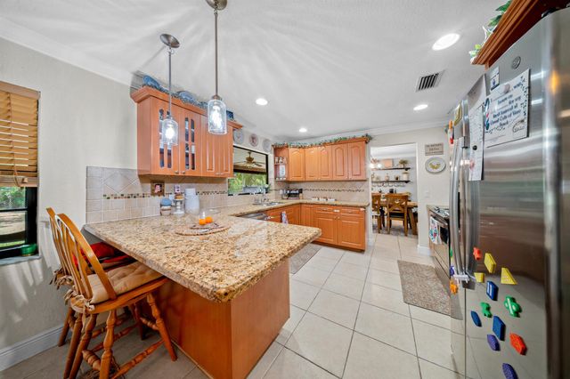 6008 Roland Court, Fort Pierce, FL 34951