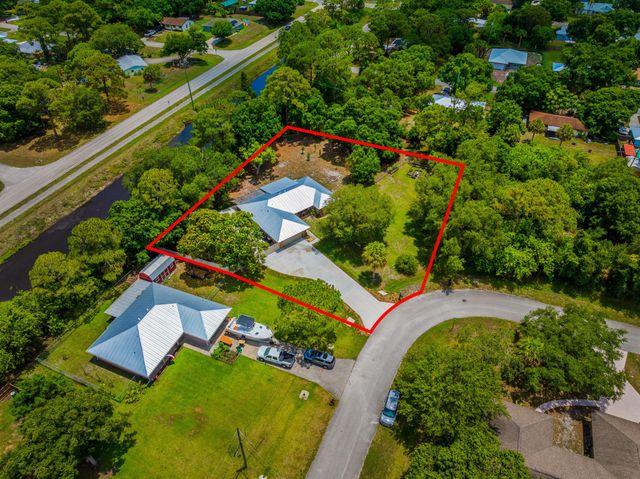 6008 Roland Court, Fort Pierce, FL 34951